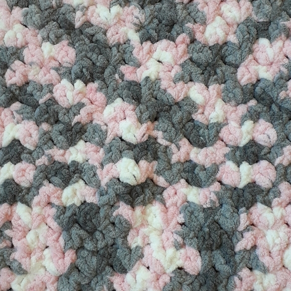 Hand Crafted Crocheted Baby Blanket Pink and Gray - Picture 6 of 6